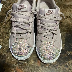 Nike court royal size 8.5